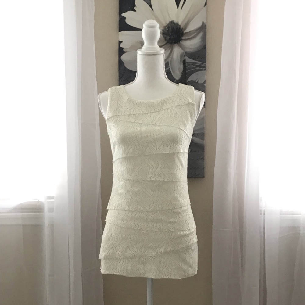 Verve Ami Sleeveless Lace Ruffle Blouse Top